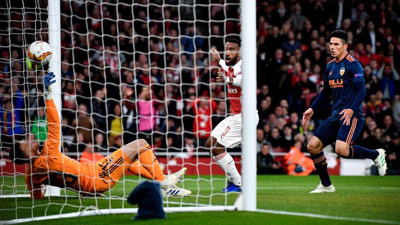 Alexandre Lacazette Arsenal Valencia