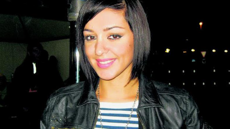 Vesela je vsakega darila. (Foto: Polona Jambrek)