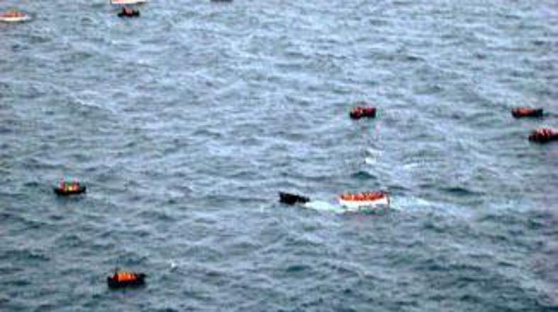 Brodolom se je končal srečno.