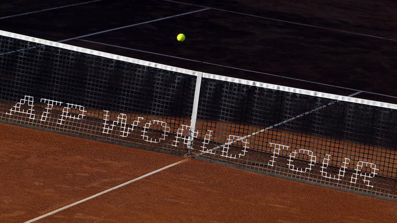 tenis žogica mreža igrišče