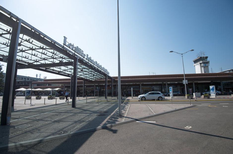 Letališče Brnik | Avtor: Anže Petkovšek