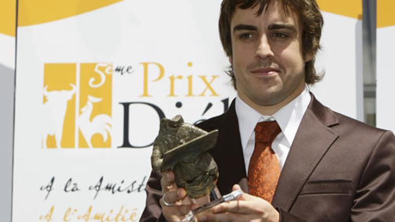 Fernando Alonso je v ponedeljek prejel priznanje špansko-francoskega prijateljst