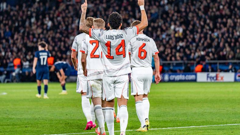 Luis Díaz PSG Bayern