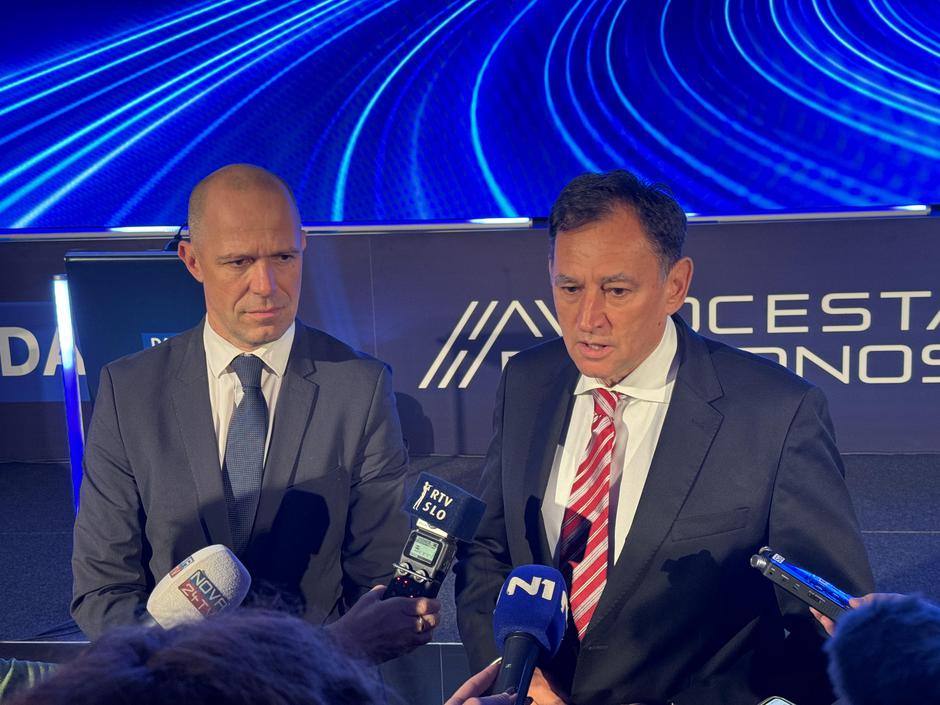 David Skornšek (levo) in Peter Ribič | Avtor: Andrej Leban