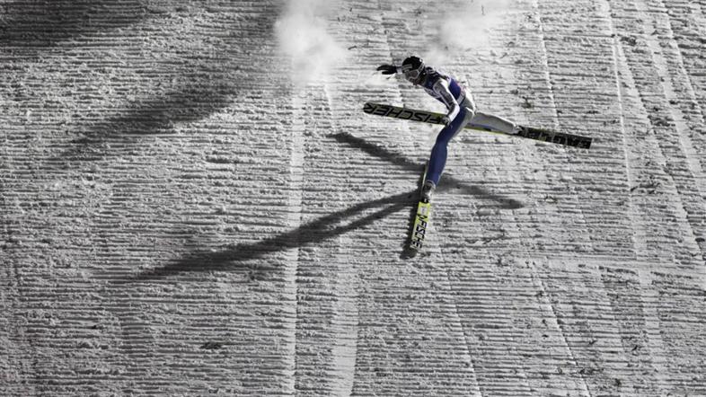 Kaelin Kuusamo svetovni pokal padec nesreča