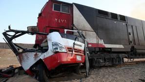 nesreča vlak tovornjak avtobus Egipt Kairo