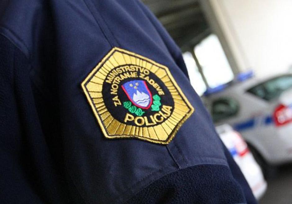 Policist | Avtor: Boštjan Tacol