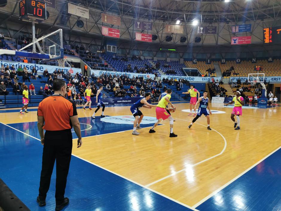 Cibona Mega Bemax | Avtor: Reševalni pas/Twitter