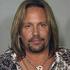 Vincea Neila, pevca zasedbe Mötley Crüe, so letos (spet) ujeli mrtvo pijanega za