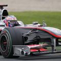 S tvegano taktično potezo je Jenson Button zmagal v Melbournu. (Foto: Reuters)