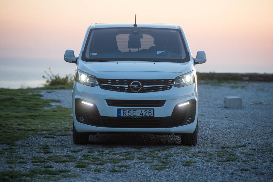 Opel Zafira Life | Avtor: Anže Petkovšek