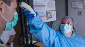 Covid-19, UKC Ljubljana