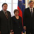 Tine Hribar je na vprašanje, kako bi ocenil stanje demokratičnosti v Sloveniji, 