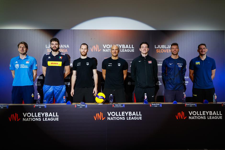 Liga narodov v Stožicah; tiskovna konferenca | Avtor: Volleyballworld