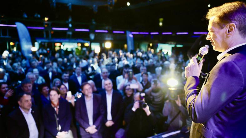 parlamentarne volitve 2026 gibanje svoboda, robert golob