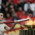 Olimpijski ogenj naj bi bil simbol bratstva in harmonije, vendar vse bolj izgubl