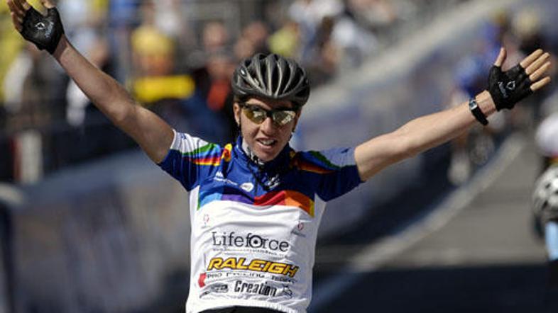 Nicole Cooke je svoje tekmice ugnala v ciljnem sprintu.