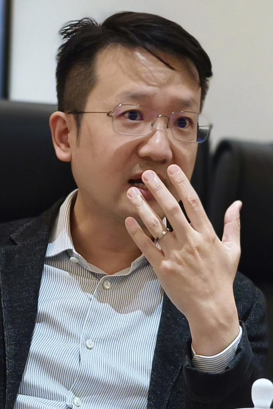 Ray Guo honor CMO direktor marketinga | Avtor: D. J.