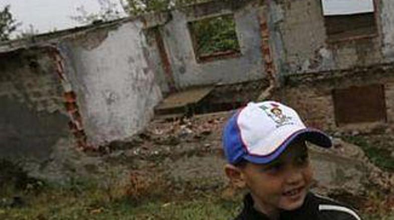 Nad Kosovom bo zdaj bdela misija EU.