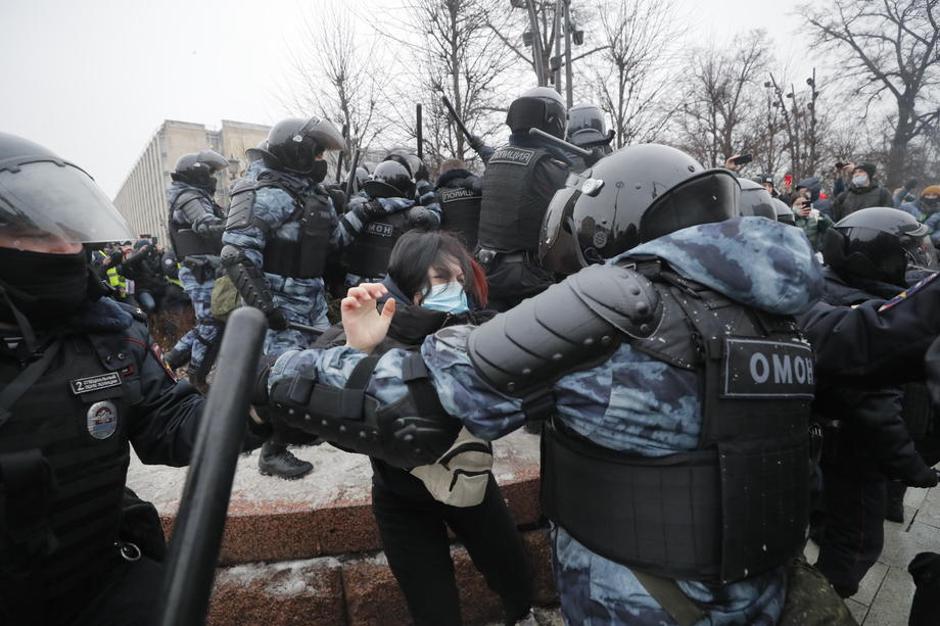 Protesti v Rusiji za izpustitev Navalnega. | Avtor: Epa