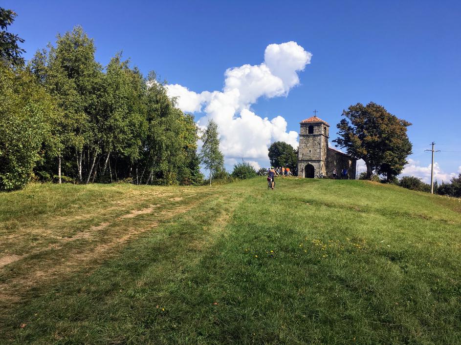 Kolesarjenje po Brkinih