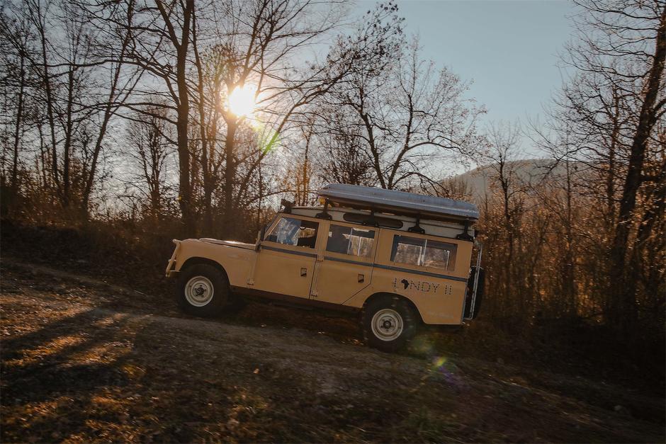 Land Rover Defender | Avtor: Saša Despot