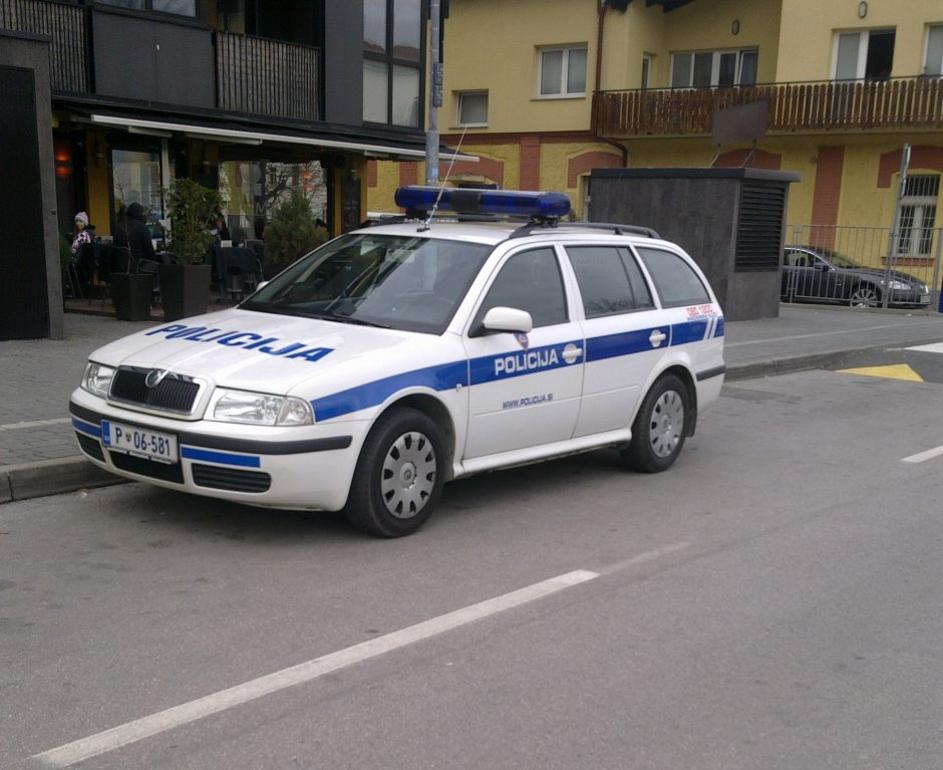 Policija