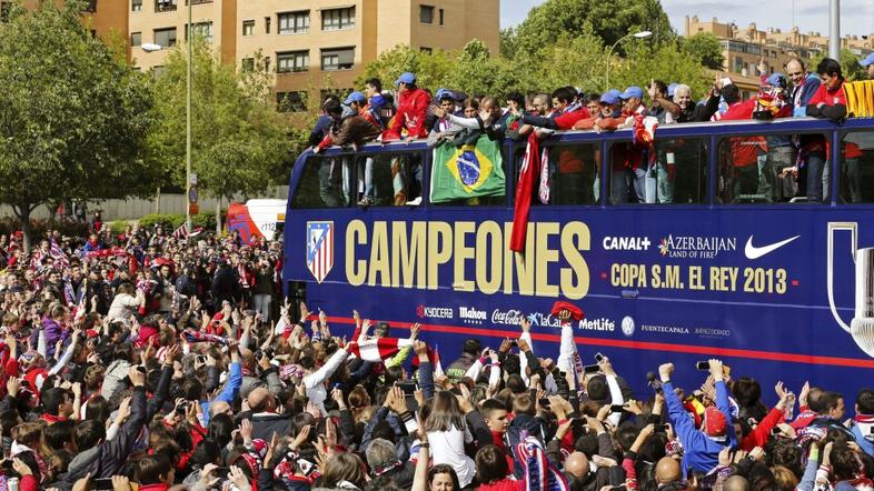 atletico madrid navijači