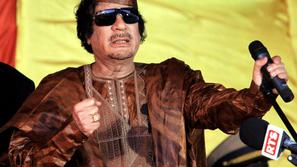 Ekscentrični in vse bolj osovraženi dolgoletni libijski voditelj je izginil z ob