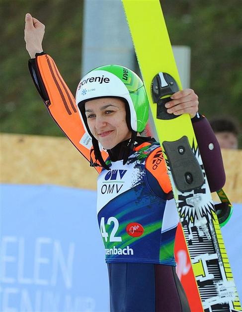 Vtič Hinzenbach smučarski skoki svetovni pokal