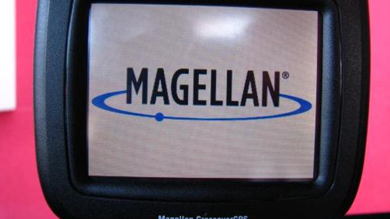 CrossoverGPS ob nekaterih kompromisih uporabniku ponuja zanesljivega in informat