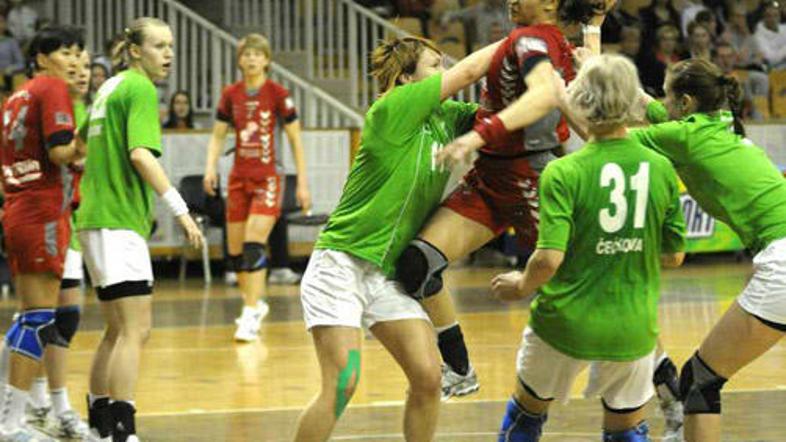 Velika verjetnost je, da bosta v finalu igrala Krim in Olimpija. (Foto: Saša Des