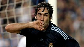 Primera Zaragoza Real Madrid 2010 Raul