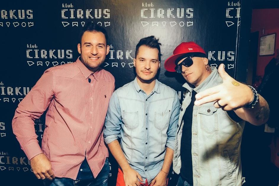 Mark, Dennis, Steffanio, Game Over