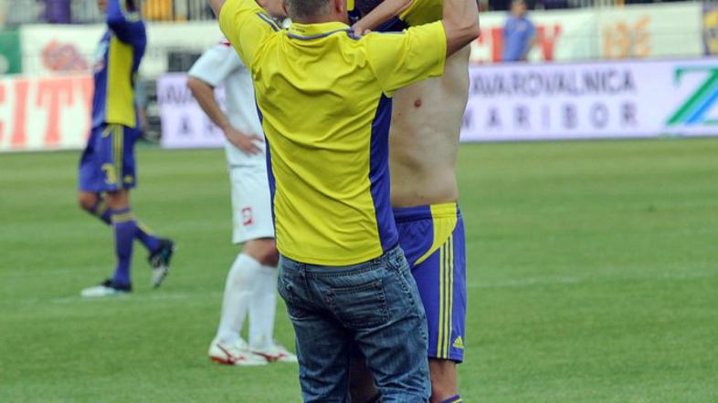 maribor prvak mezga navijač