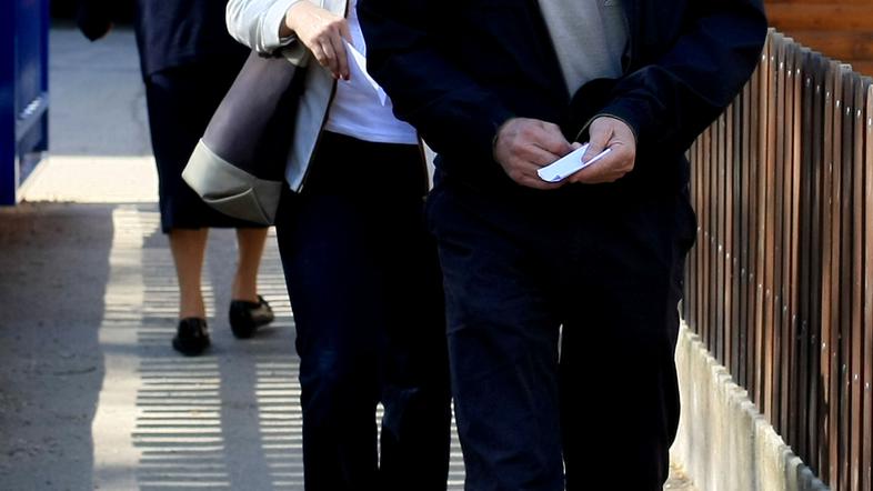 Semoličevi sindikati bodo podpise za razpis referenduma o pokojninski reformi v 