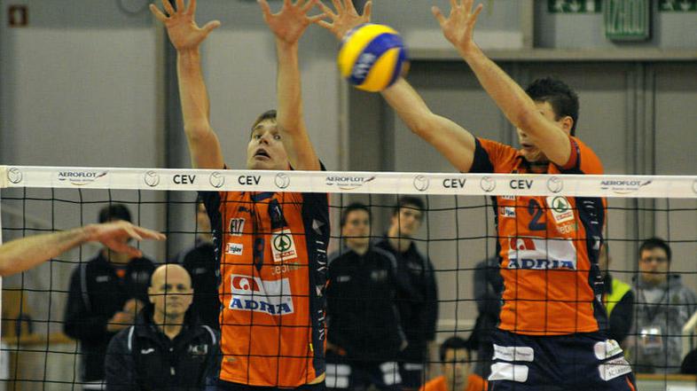 Bo blejski blok dovolj visok za Parižane? (Foto: Anže Petkovšek)