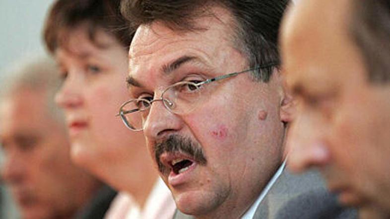 71207_bobo_joze_tanko_t