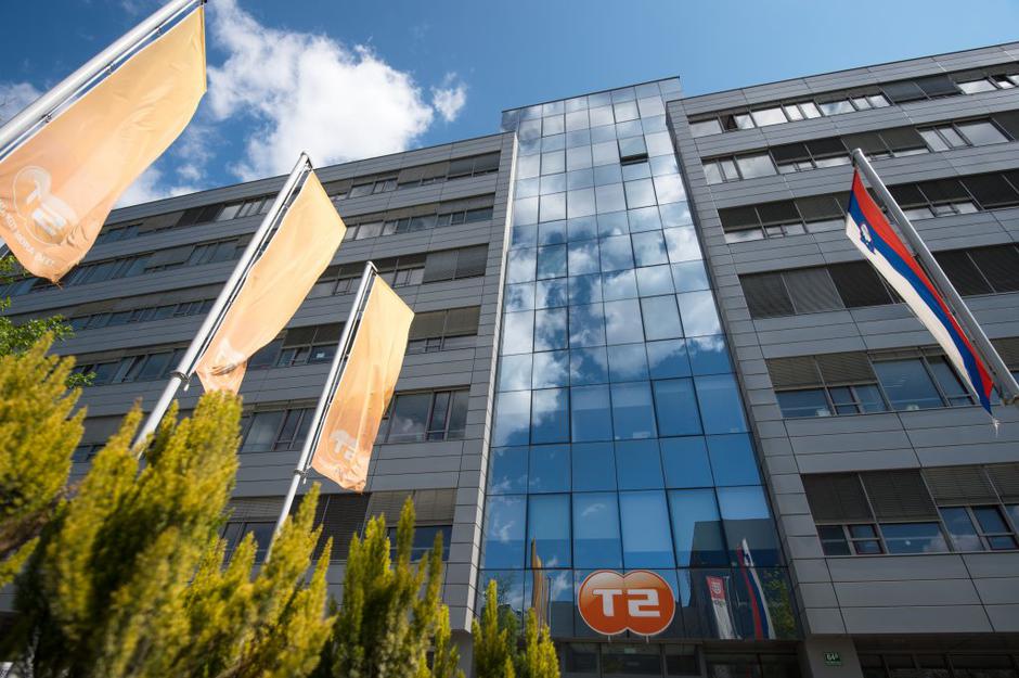 T-2 | Avtor: T-2/Anže Petkovšek