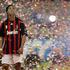 ronaldinho_konfeti_milan_reu