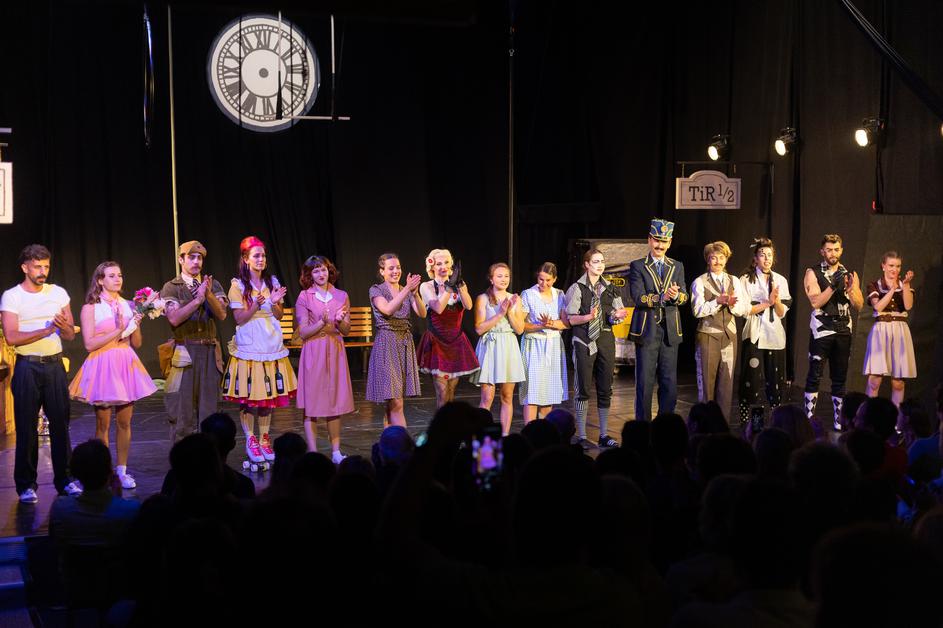 Peron čudes, cirkus Fuskabo