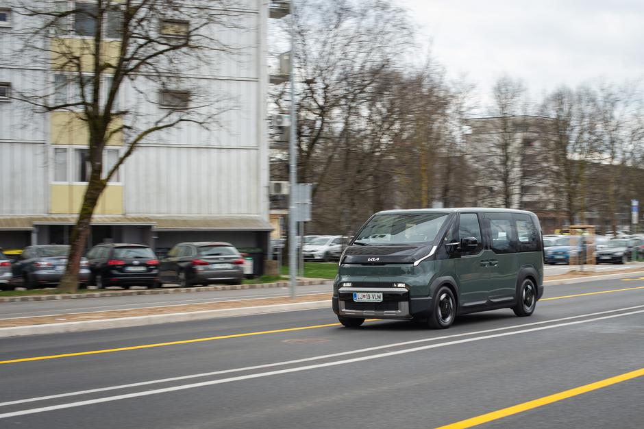 Kia PV5 | Avtor: Anže Petkovšek