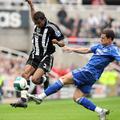 Wayne Bridge je podaljšal pogodbo s klubom Chelsea.