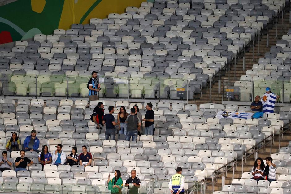 prazne tribune | Avtor: Epa