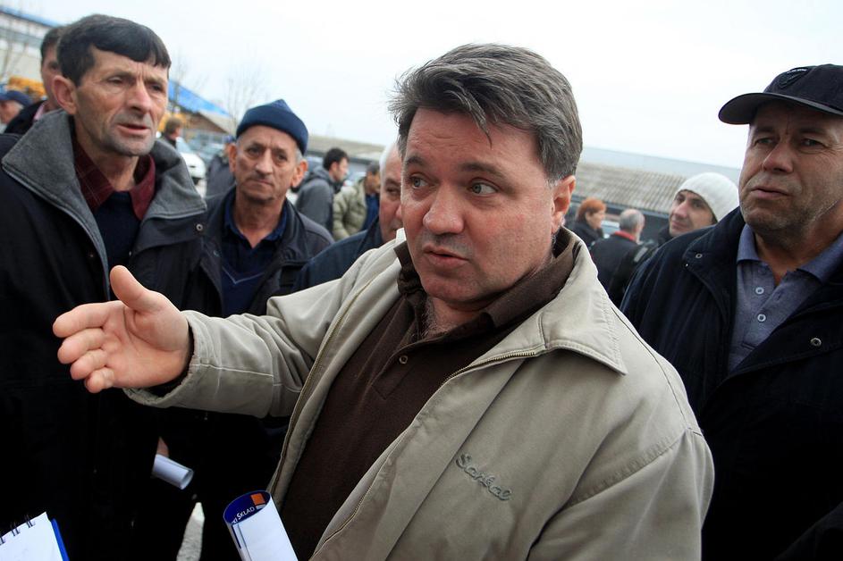 SCT OBRATI, delavci, odpovedi, stroji, tovornjak, gradbišče