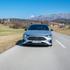 Primerjava: Mercedes-Benz CLA, hibrid in elektrika