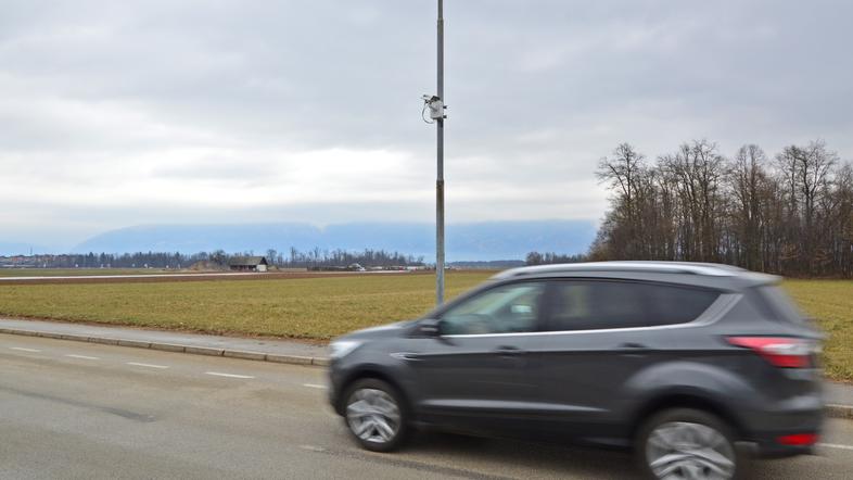 Odsekovni merilnik hitrosti