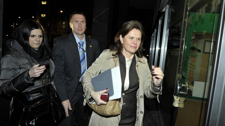 slovenija 13.03.13, Alenka Bratusek, pozitivna slovenija, PS, seja sveta stranke