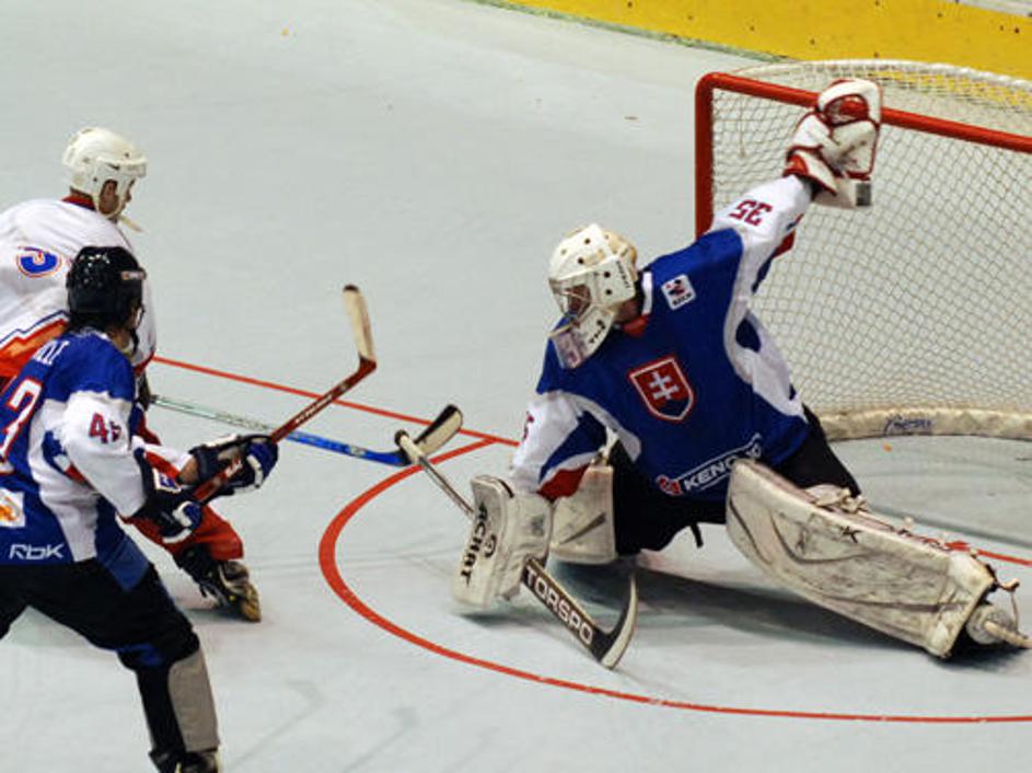 Slovenski hokejisti so dobili tudi tretjo tekmo predtekmovanja.