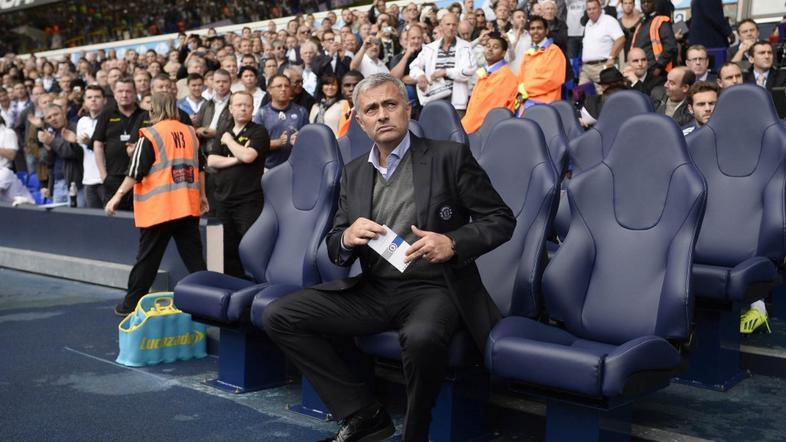 (Tottenham - Chelsea) Jose Mourinho